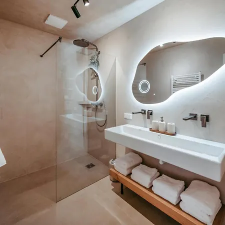 Moderne 度假居 格洛博明