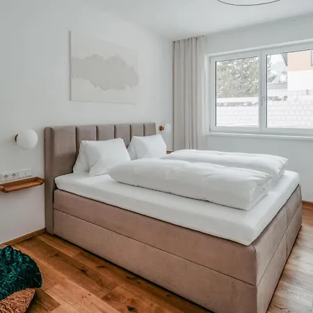 度假居 Moderne 格洛博明